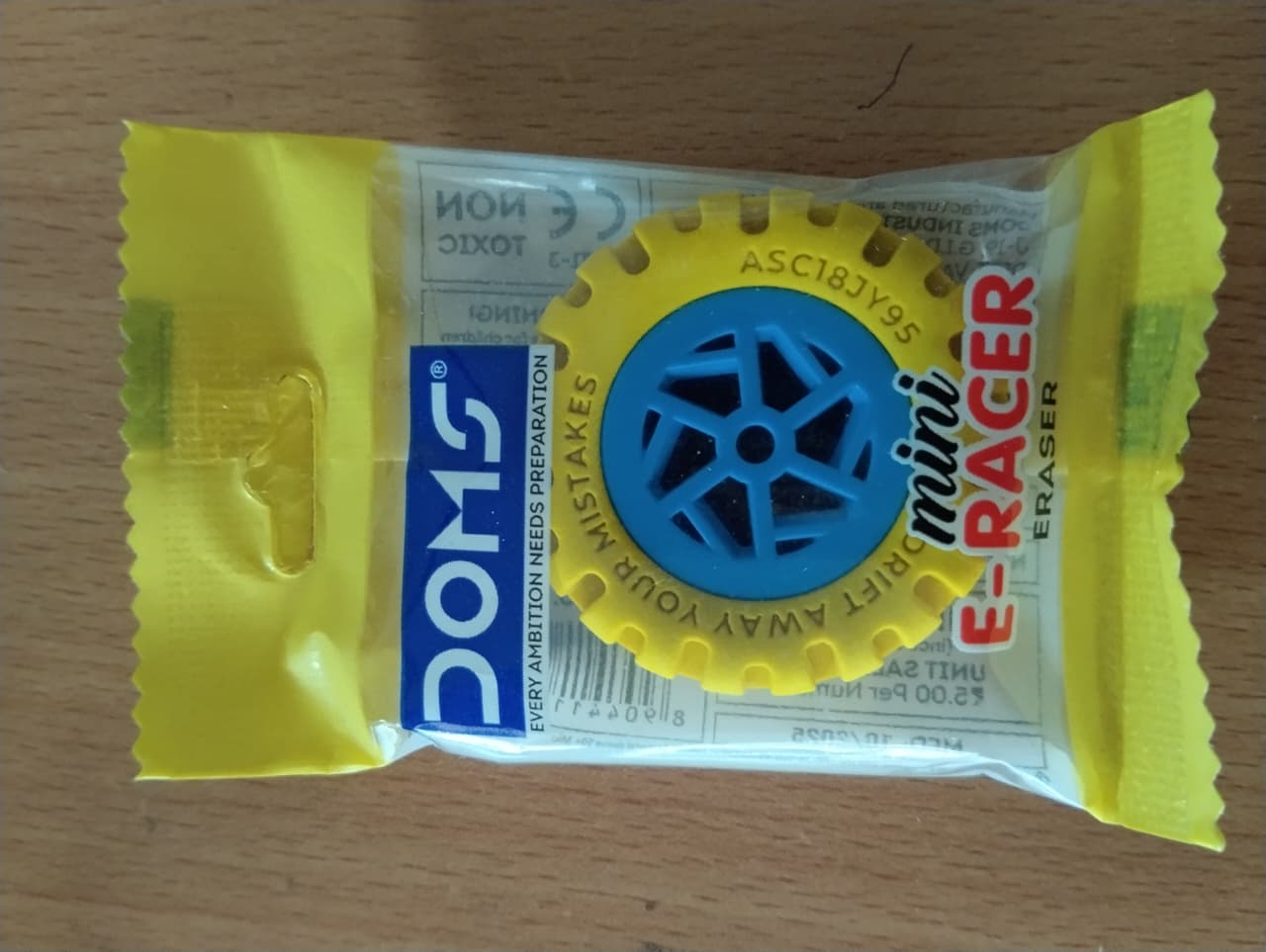 DOMS Mini E-Racer Eraser